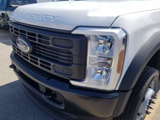 New 2026 Ford F550 4x4 Regular Cab Super Duty image 12