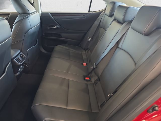Certified 2025 Lexus ES 300h F Sport w/ Accessory Package (Z1) image 13