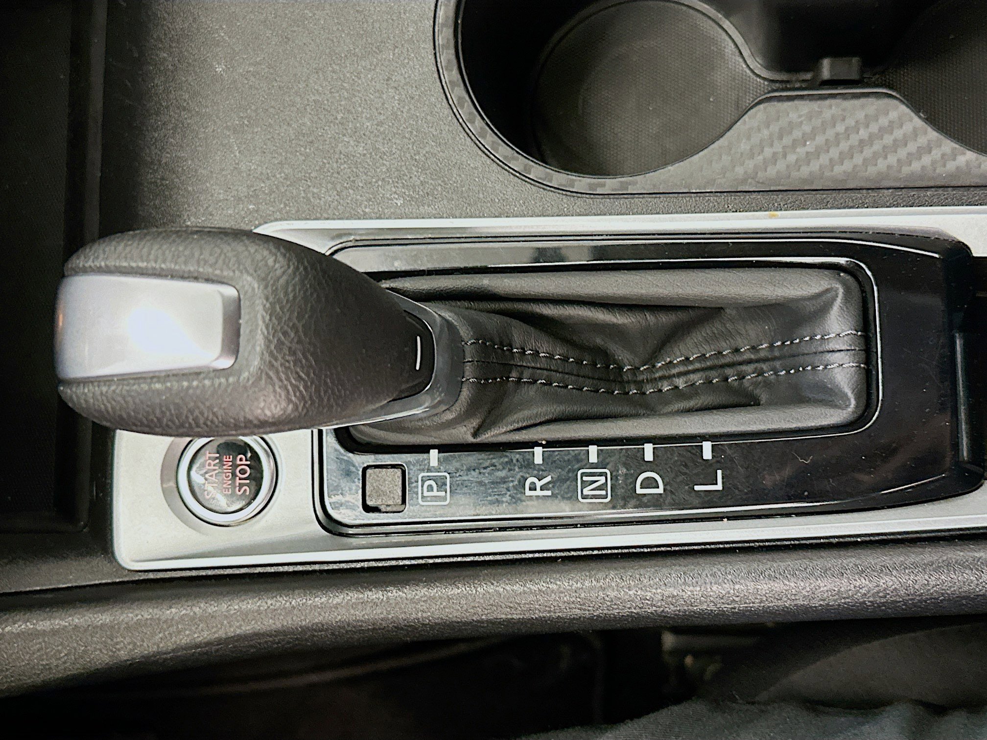 Used 2025 Nissan Altima 2.5 SV image 24