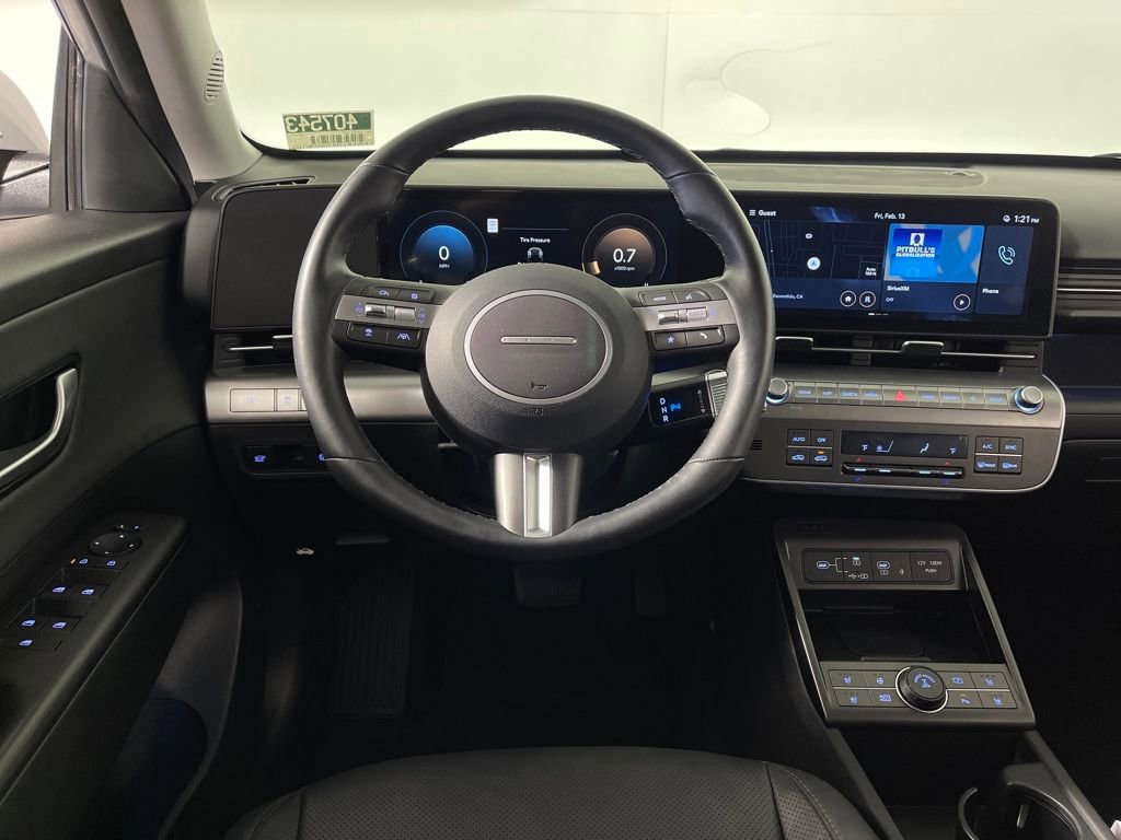 Certified 2025 Hyundai Kona Limited image 15