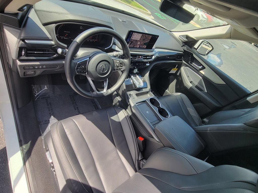 Certified 2026 Acura MDX w/ Technology Package FWD image 18