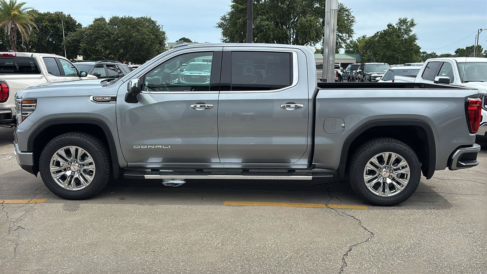 New 2026 GMC Sierra 1500 Denali AWD/4WD image 4