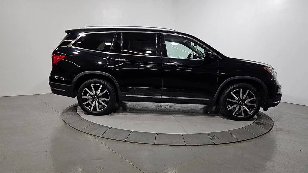 Used 2021 Honda Pilot Touring image 6