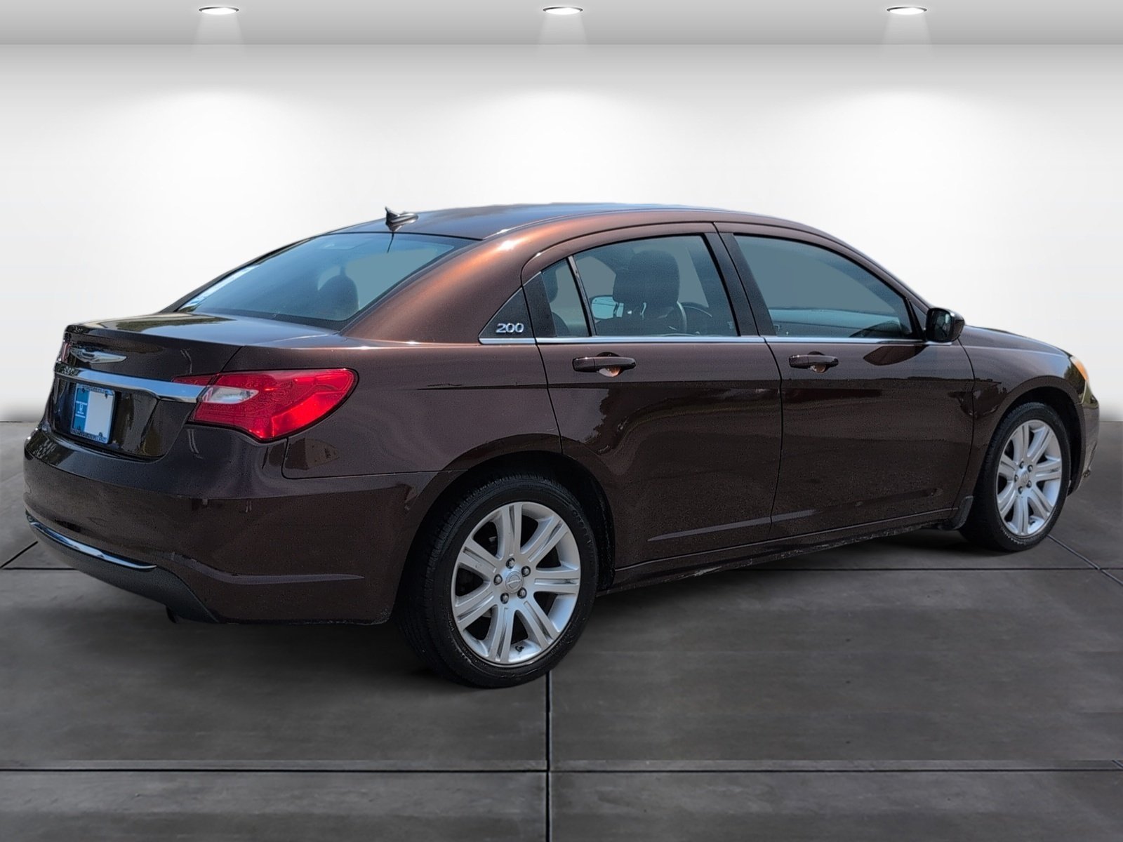 Used 2013 Chrysler 200 LX FWD image 5