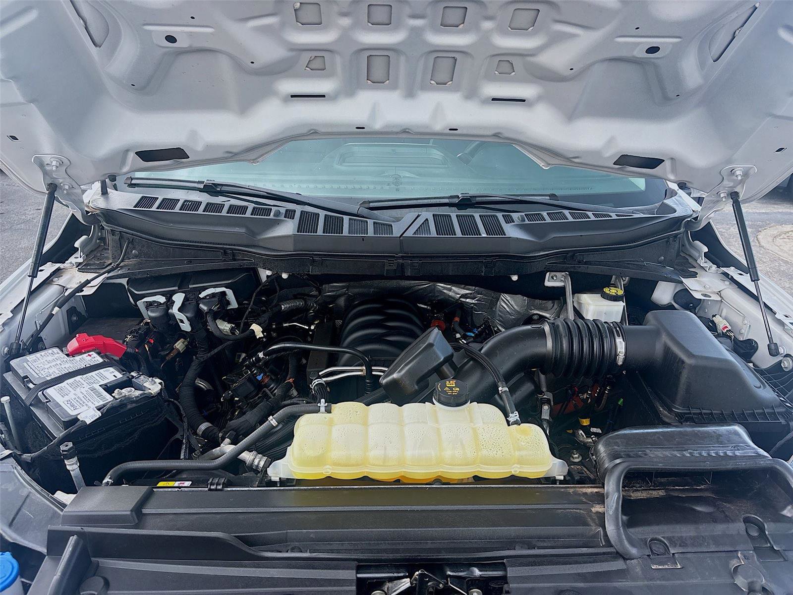 Used 2022 Ford F150 XL w/ Trailer Tow Package image 29