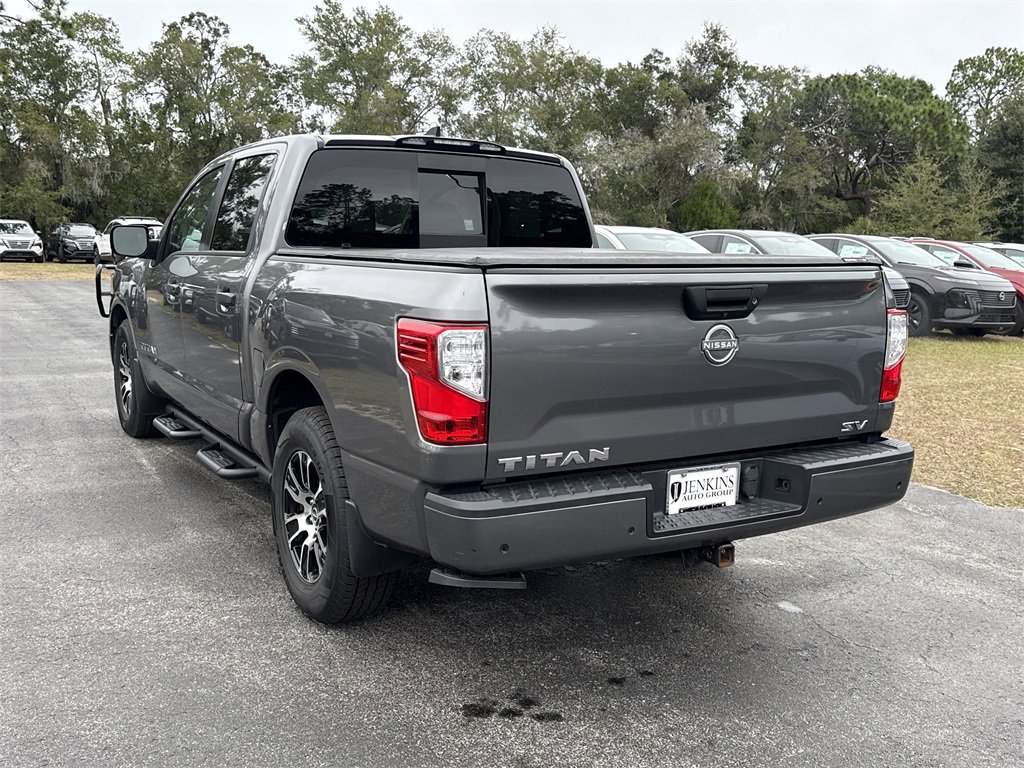 Certified 2023 Nissan Titan SV w/ SV Convenience Package image 9