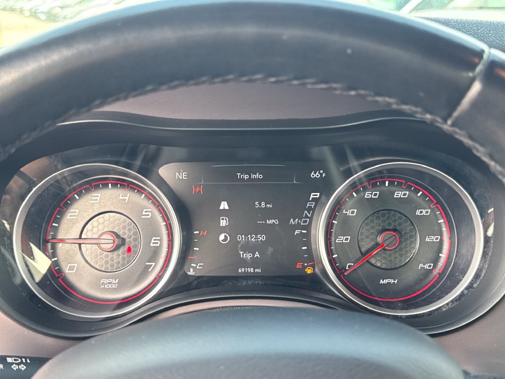 Used 2023 Dodge Charger SXT RWD image 16