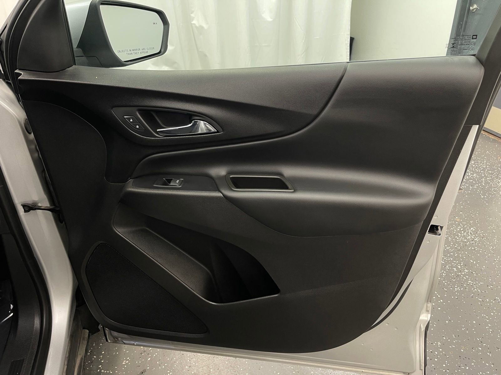 Used 2020 Chevrolet Equinox LT image 7