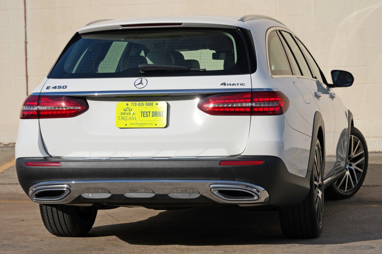 Used 2023 Mercedes-Benz E 450 4MATIC All-Terrain Wagon image 5
