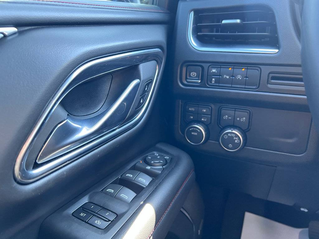 Used 2023 Chevrolet Tahoe RST AWD/4WD image 22