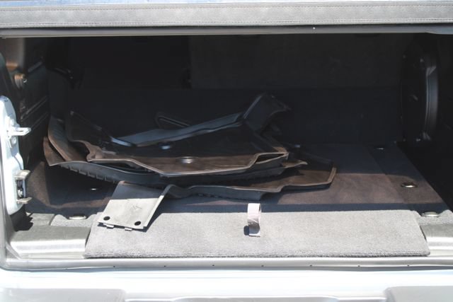 Used 2023 Jeep Wrangler Unlimited AWD/4WD image 39