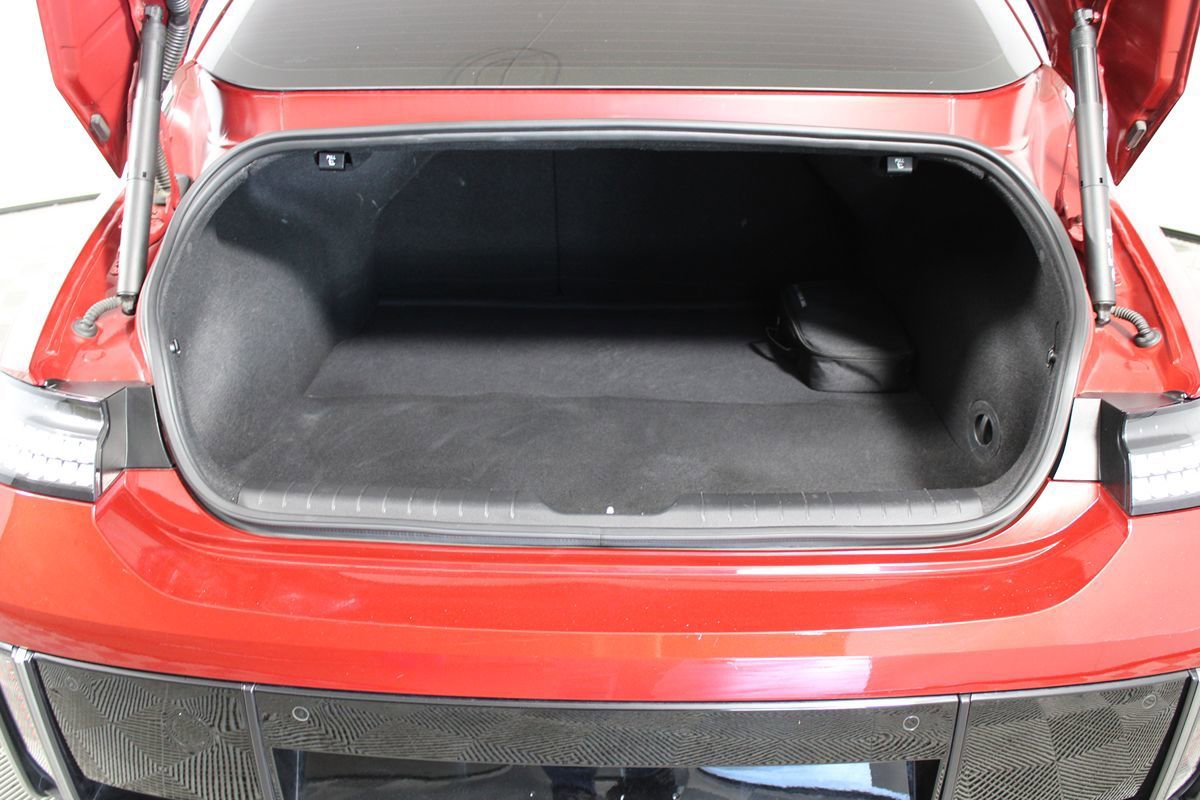 Used 2024 Hyundai Ioniq 6 SEL RWD image 29