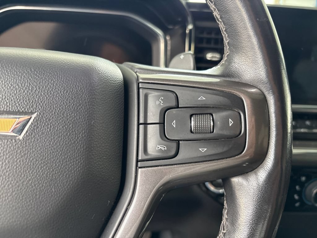 Used 2024 Chevrolet Silverado 1500 High Country w/ High Country Premium Package AWD/4WD image 44
