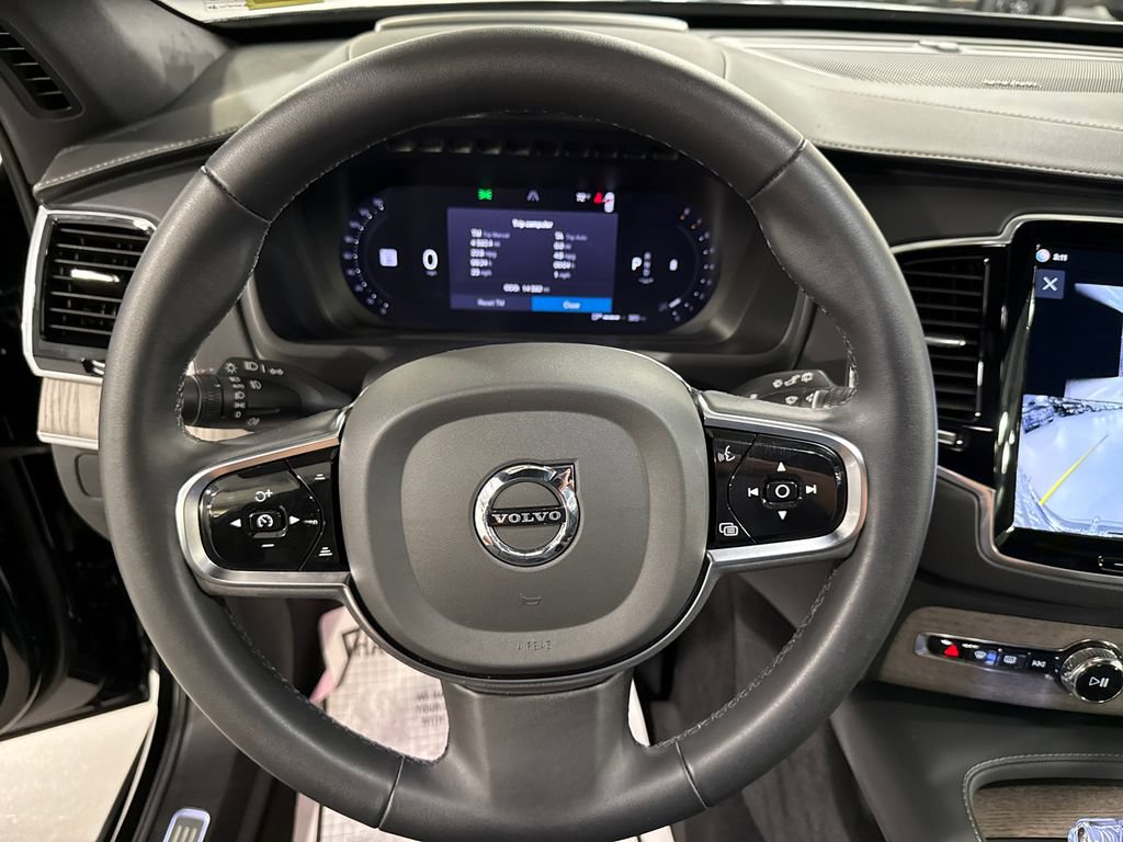 Certified 2024 Volvo XC90 B6 Ultimate w/ Protection Package Premier AWD/4WD image 11