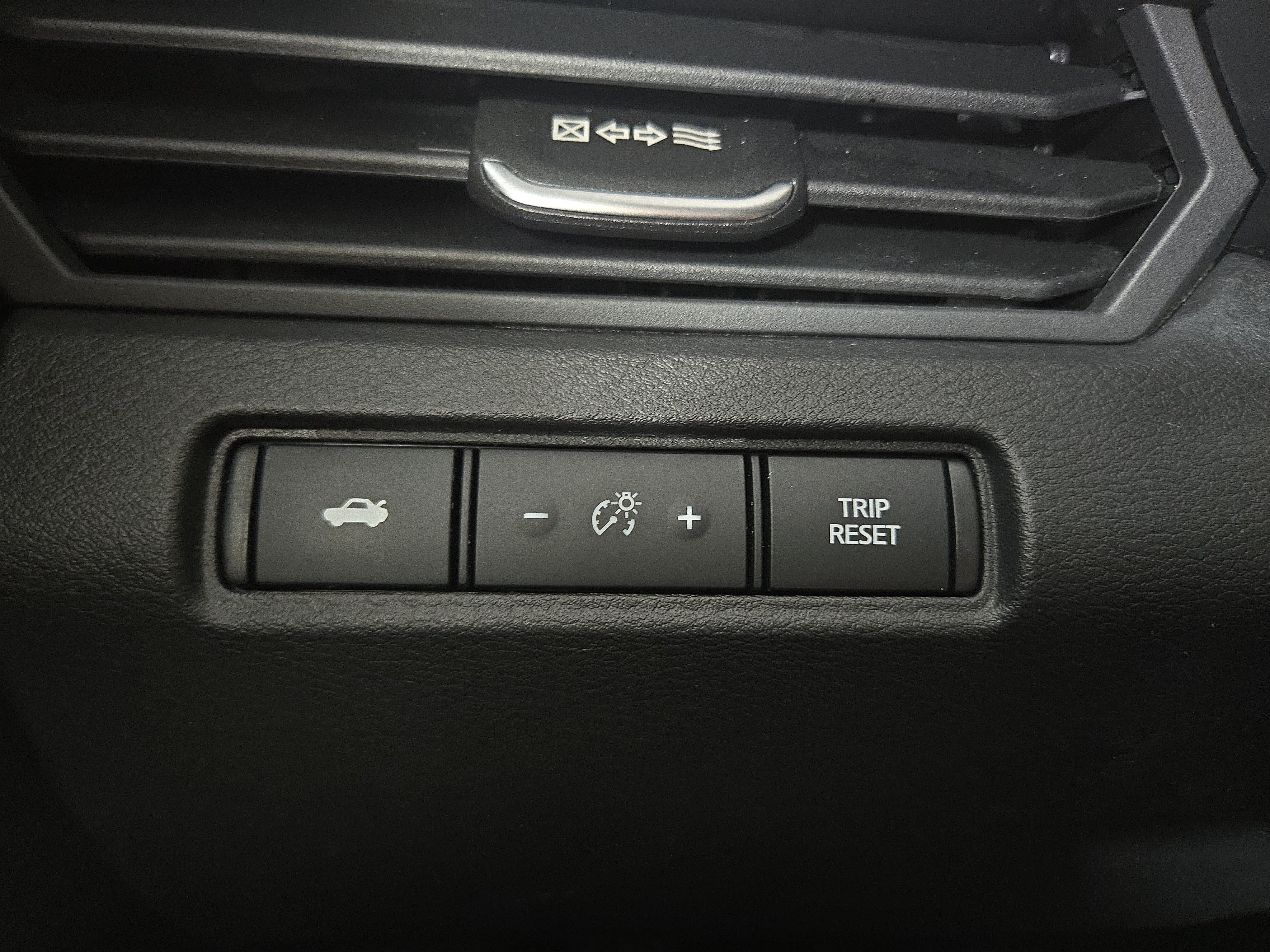 Used 2021 Nissan Altima 2.5 S w/ Driver Assist Package FWD image 24