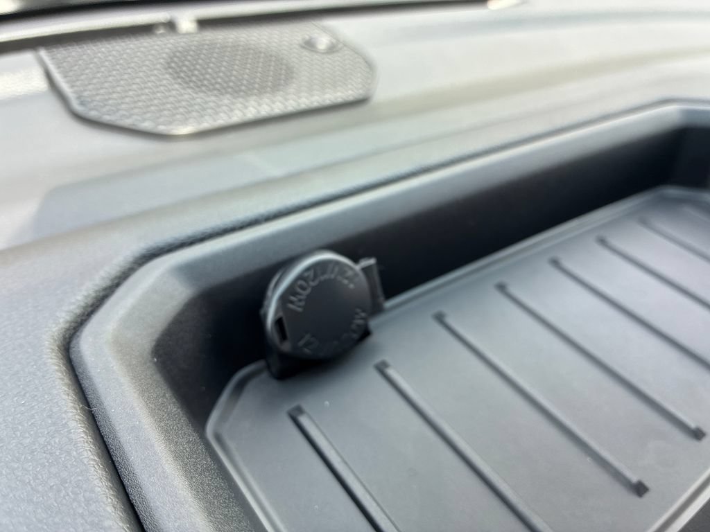 New 2026 Toyota Tundra Limited AWD/4WD image 34