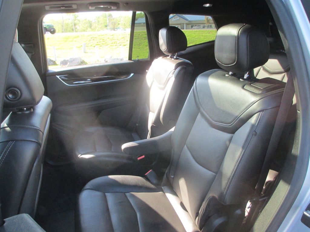 Used 2020 Cadillac XT6 Premium Luxury FWD image 20