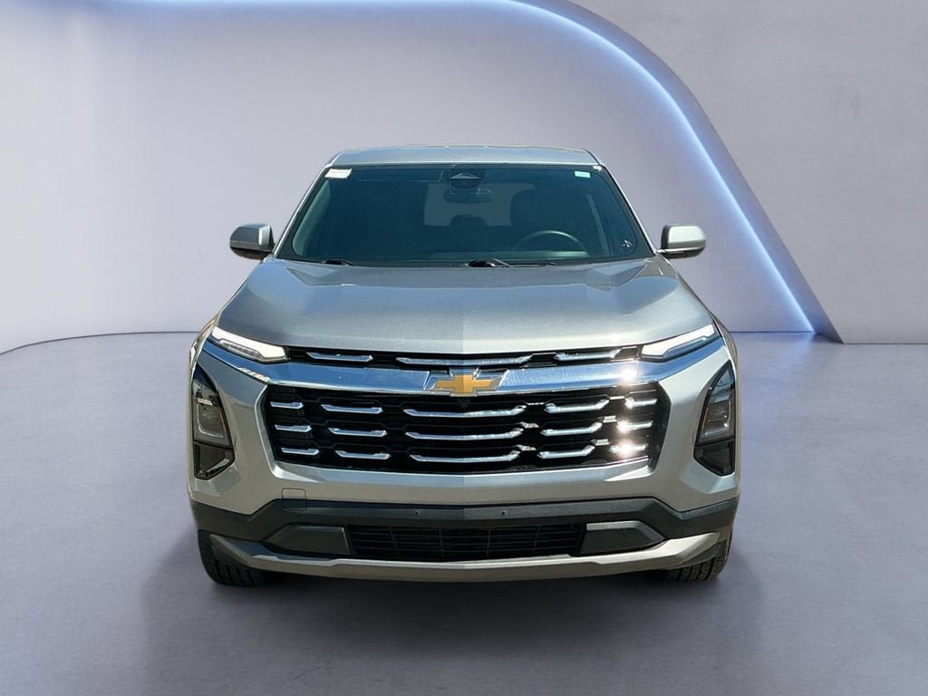 Used 2025 Chevrolet Equinox LT FWD image 8