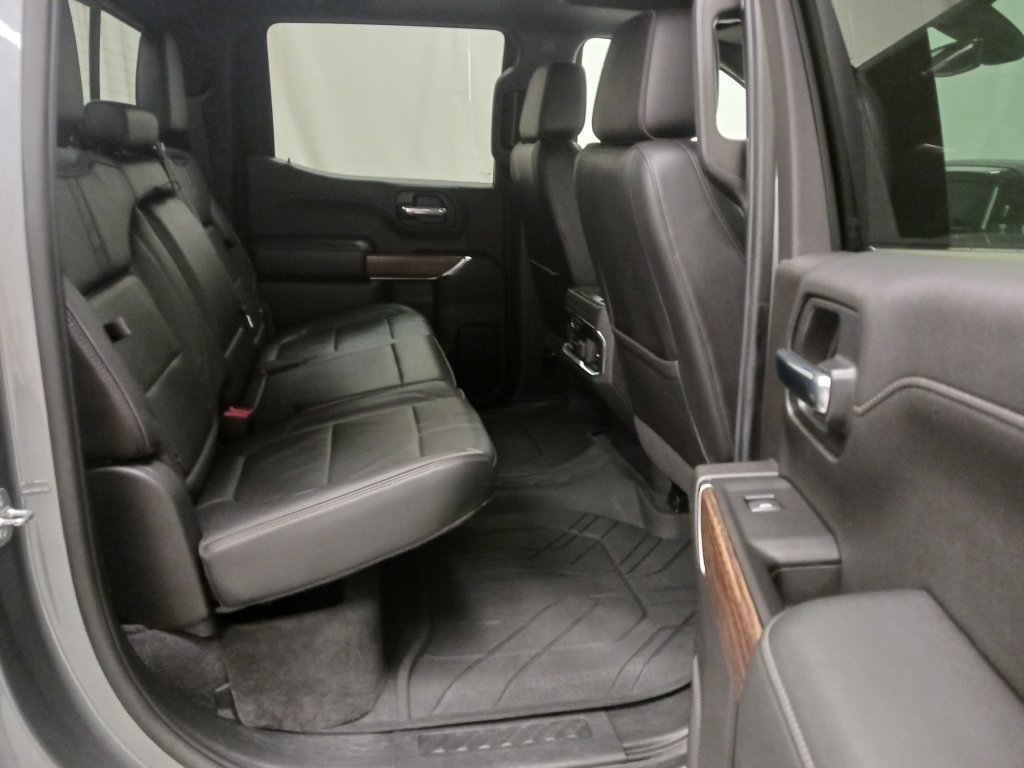 Used 2020 Chevrolet Silverado 1500 High Country AWD/4WD image 17