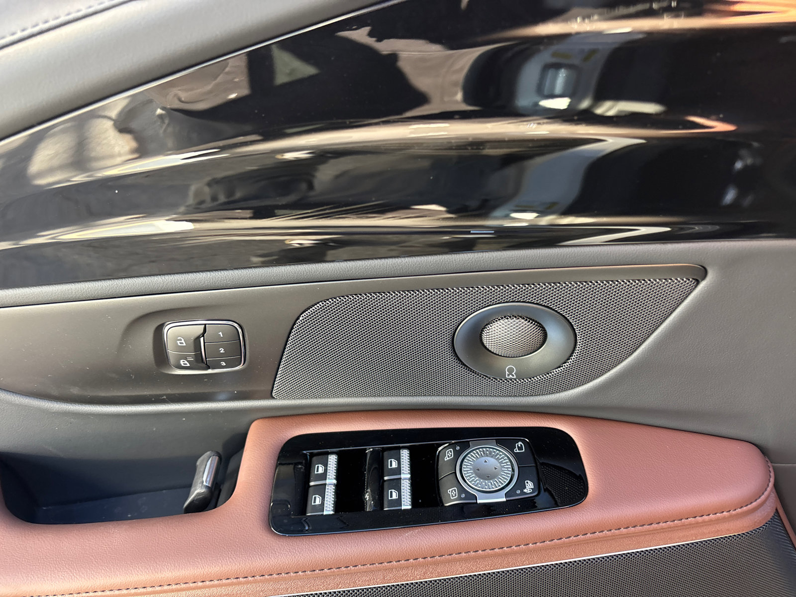 New 2026 Lincoln Nautilus Reserve image 12