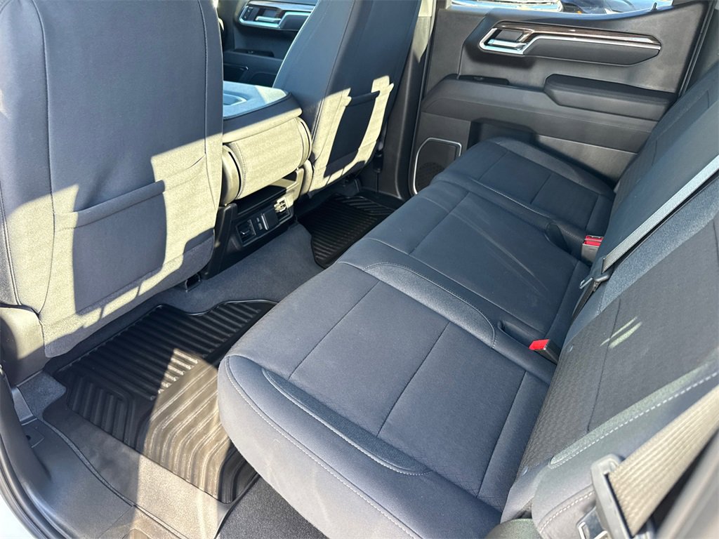 Used 2025 Chevrolet Silverado 1500 RST image 21