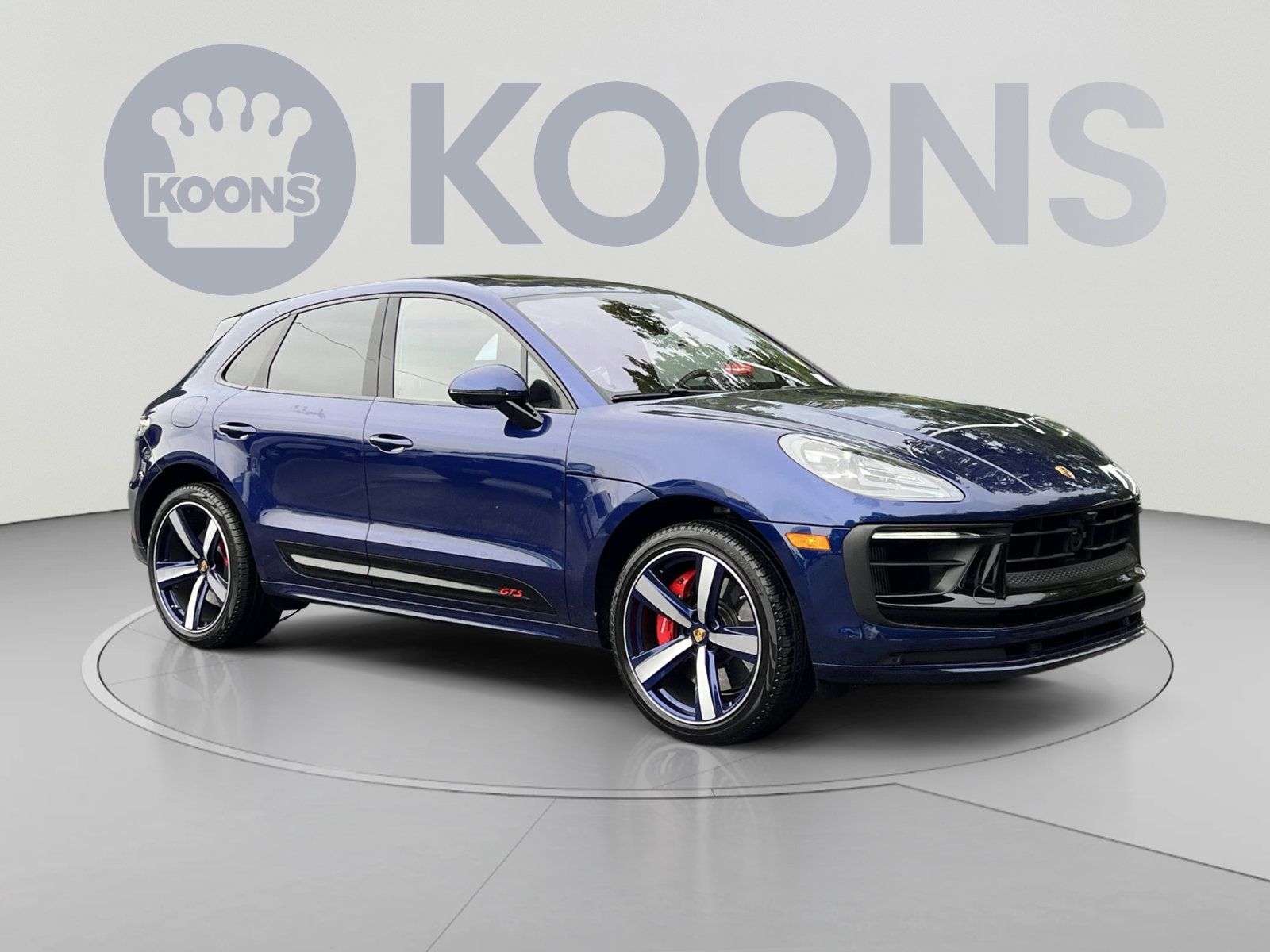Used 2025 Porsche Macan GTS AWD/4WD image 2