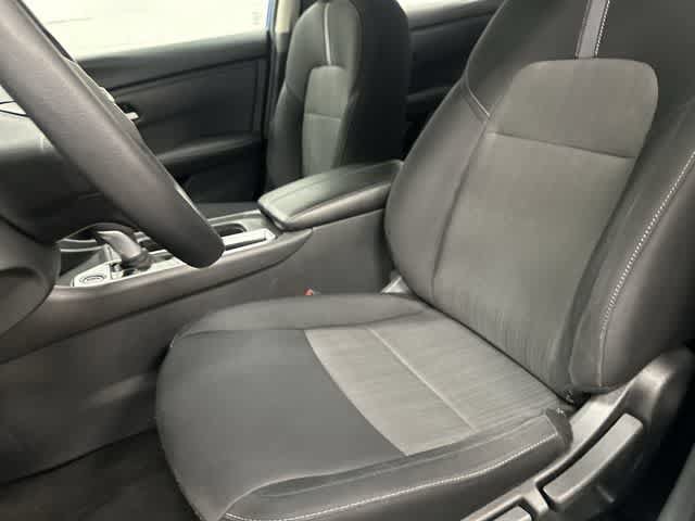 Used 2024 Nissan Sentra SV FWD image 10
