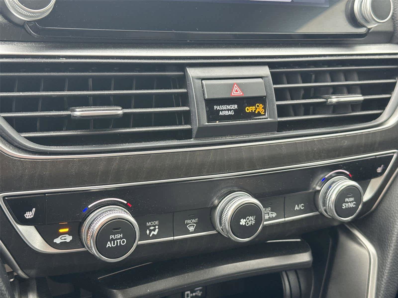 Used 2020 Honda Accord EX image 31
