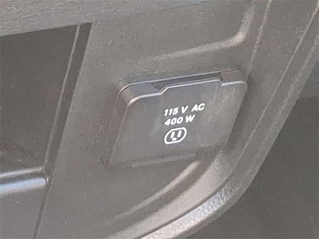 Used 2023 RAM 3500 Tradesman w/ Chrome Appearance Group image 24