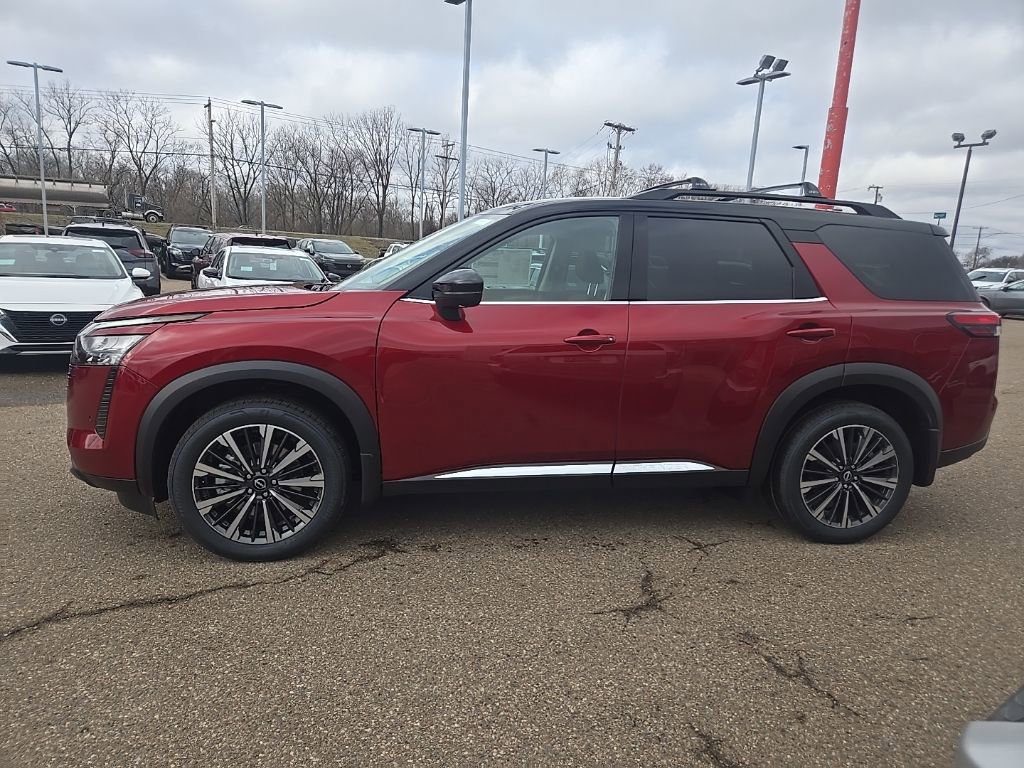 New 2026 Nissan Pathfinder Platinum image 4