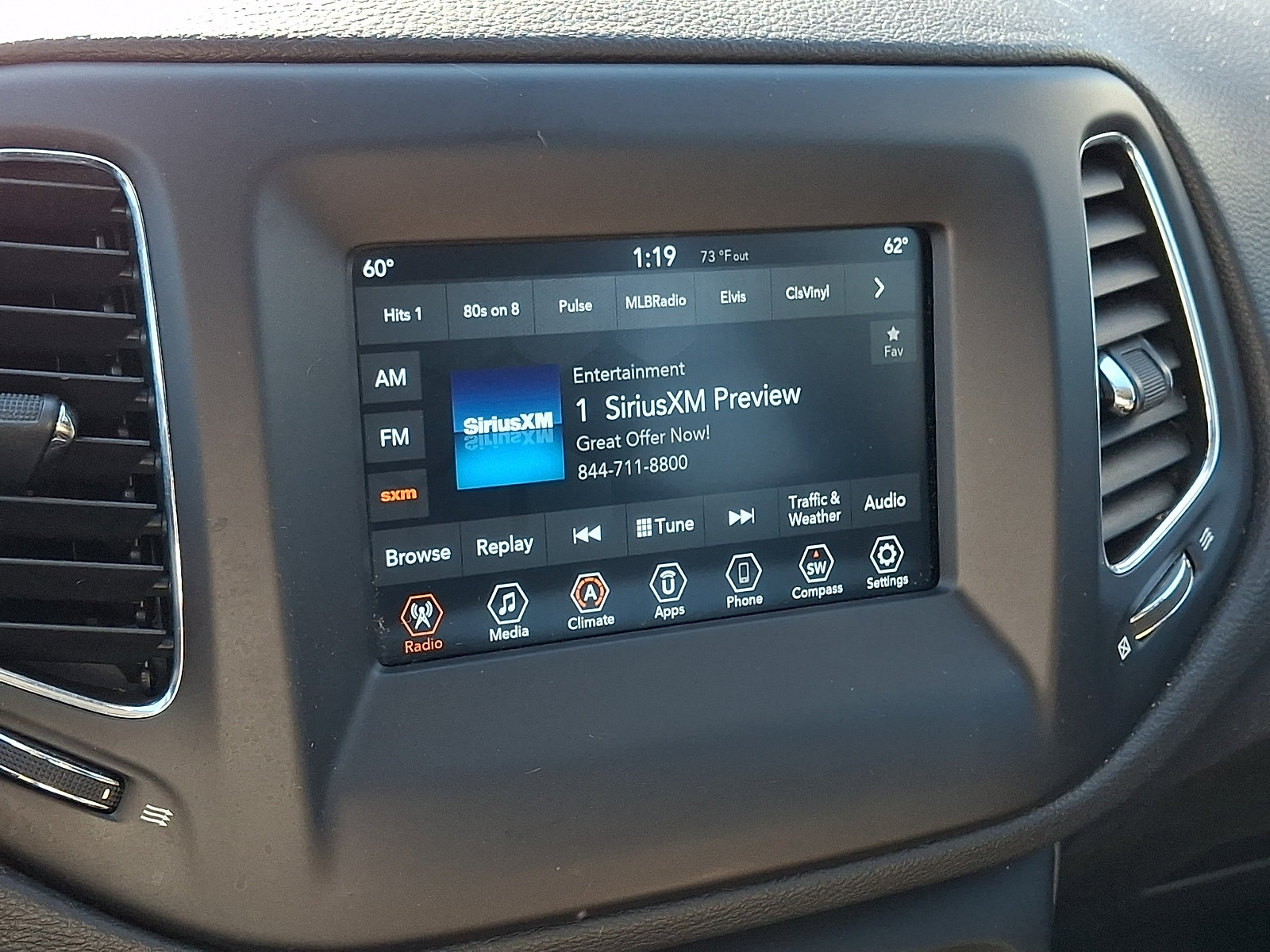 Used 2018 Jeep Compass Latitude w/ Popular Equipment Group AWD/4WD image 18