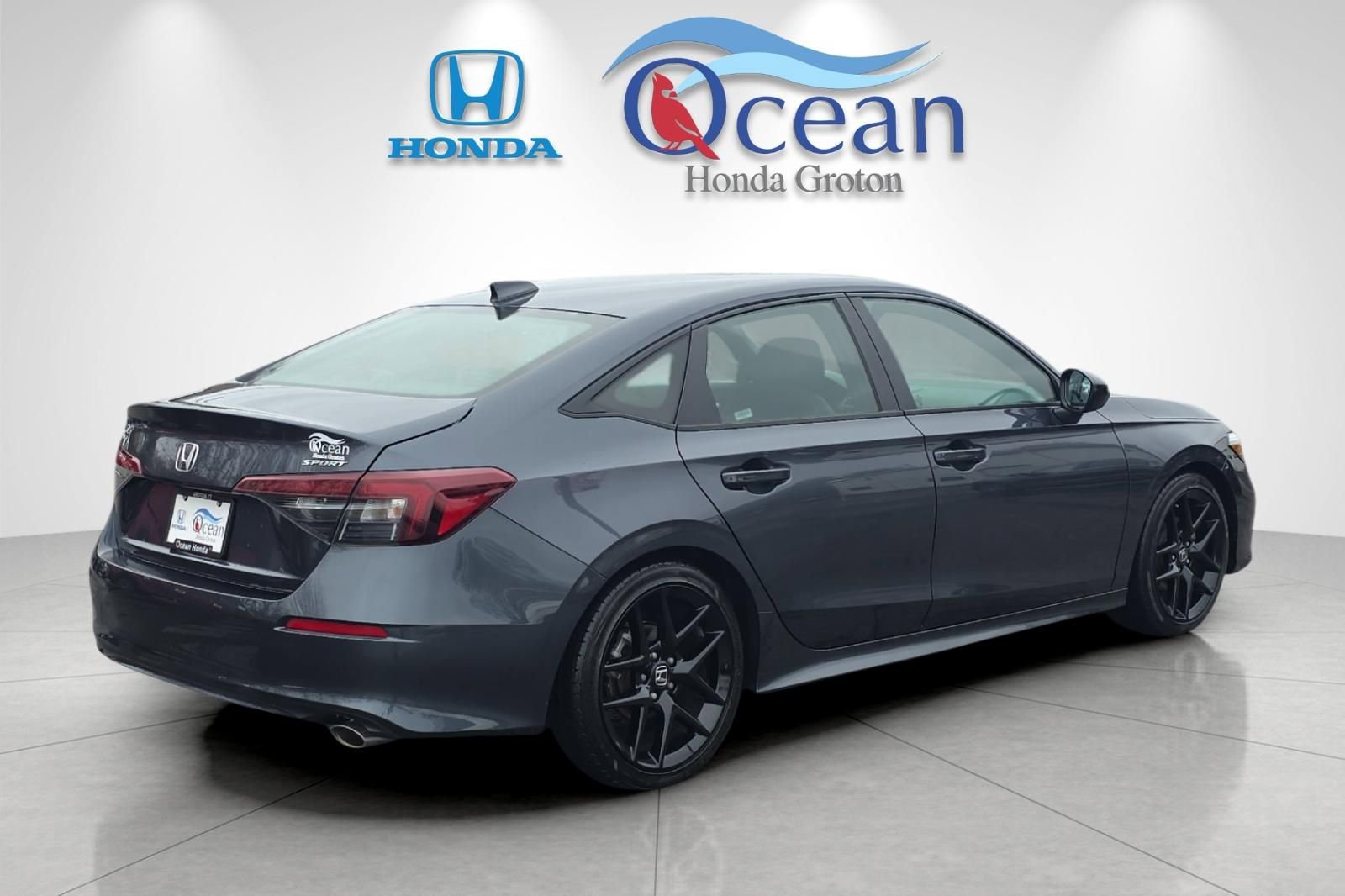 Used 2025 Honda Civic Sport image 3