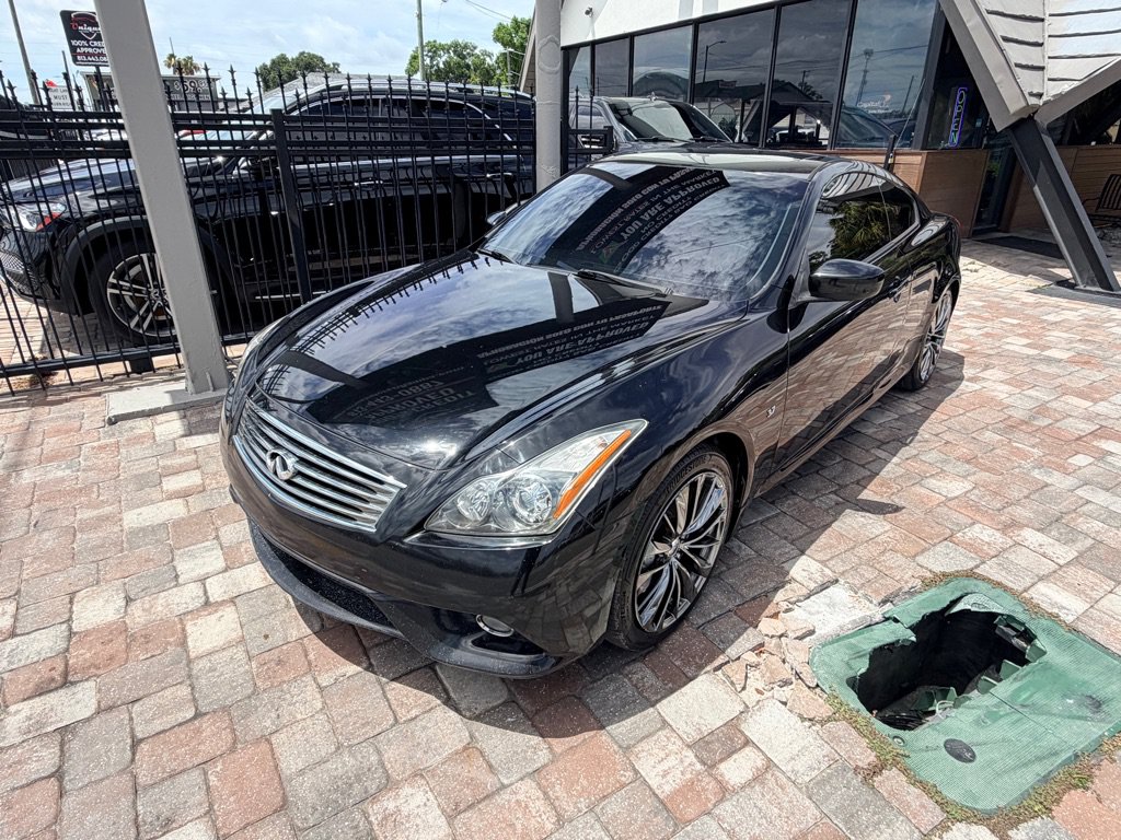 Used 2014 INFINITI Q60 Journey w/ Premium Package RWD image 4