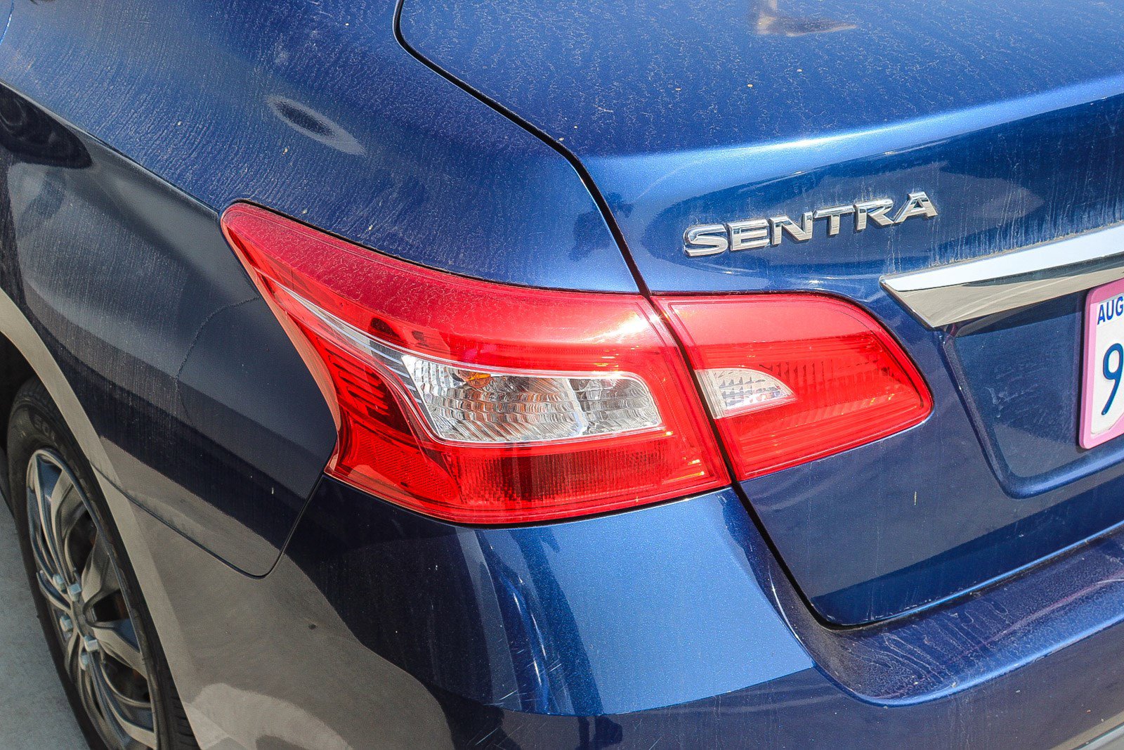 Used 2017 Nissan Sentra SV image 11