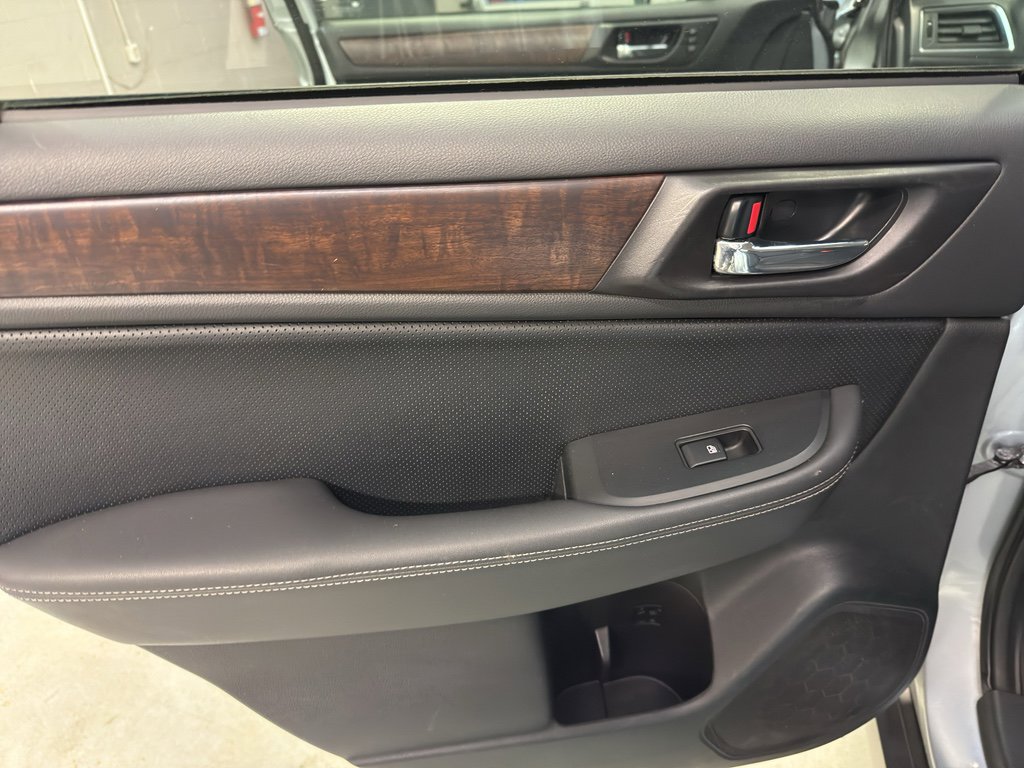 Used 2015 Subaru Outback 2.5i Limited image 29