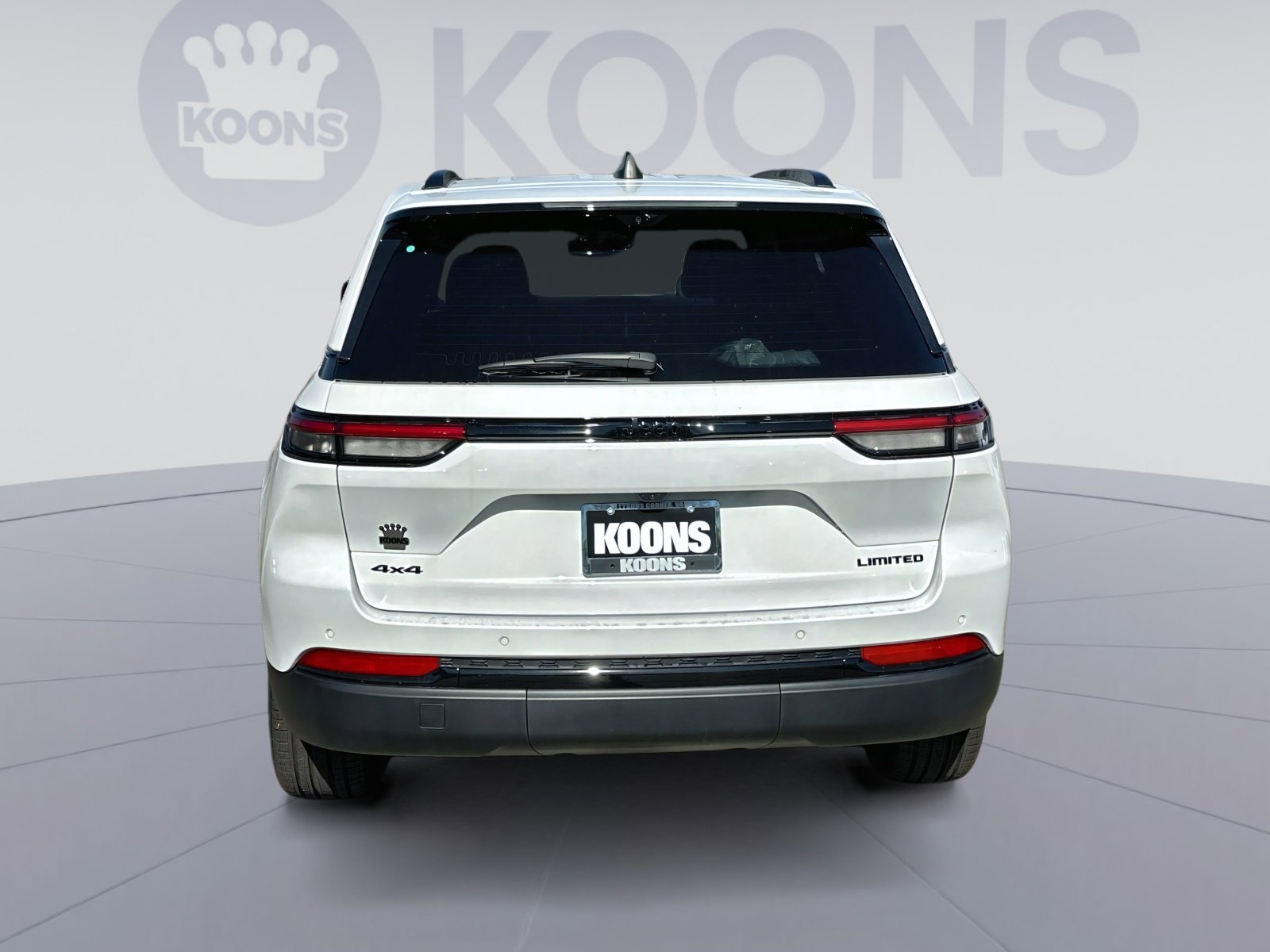 New 2025 Jeep Grand Cherokee Limited w/ Luxury Tech Group II image 5