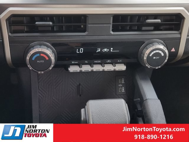 Used 2024 Toyota Tacoma TRD Off-Road AWD/4WD image 20