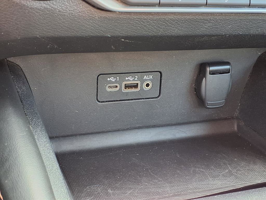 Used 2019 Nissan Altima 2.5 SR w/ SR Premium Package image 14