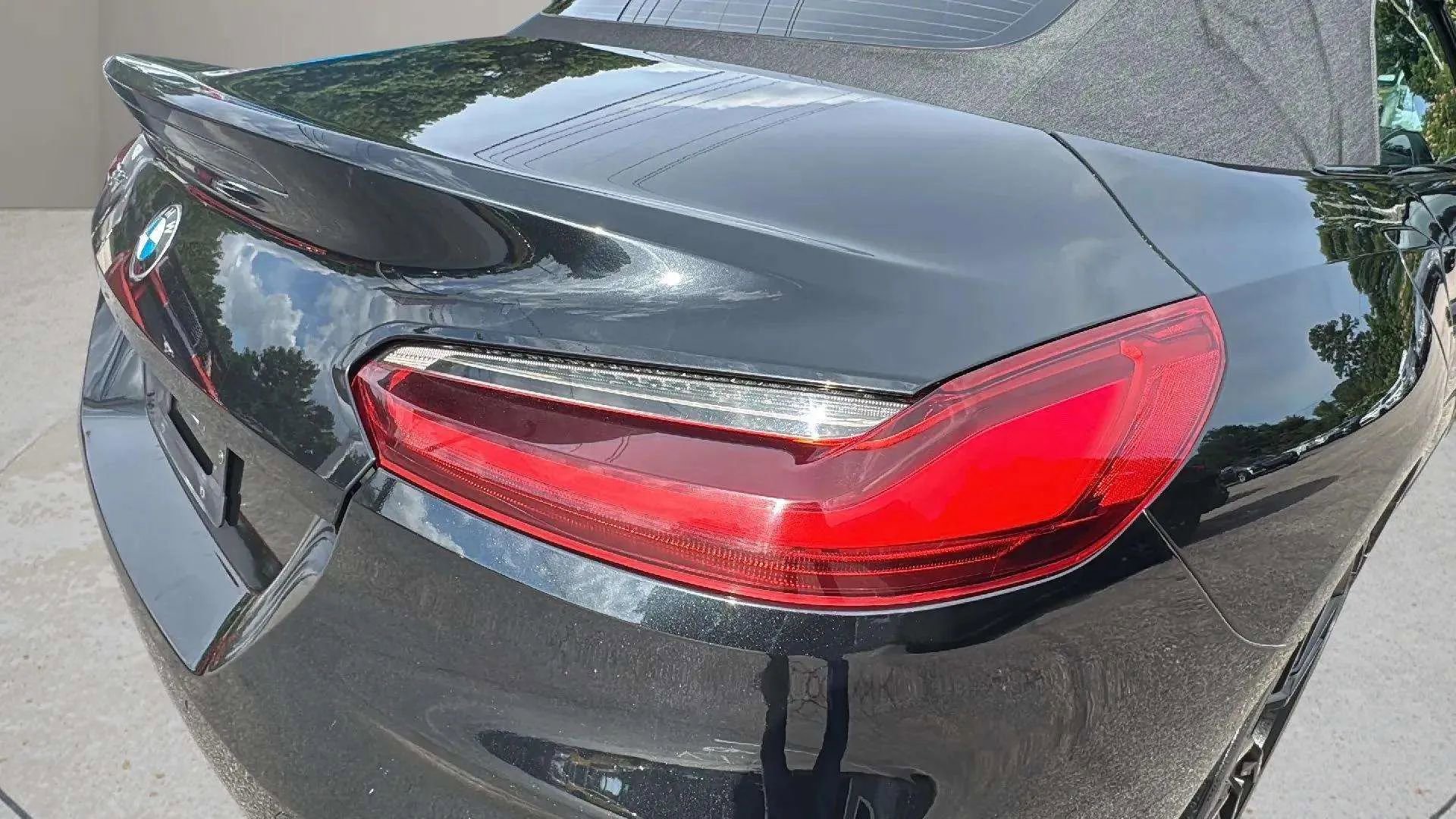 Used 2022 BMW Z4 sDrive30i w/ M Sport Package image 11