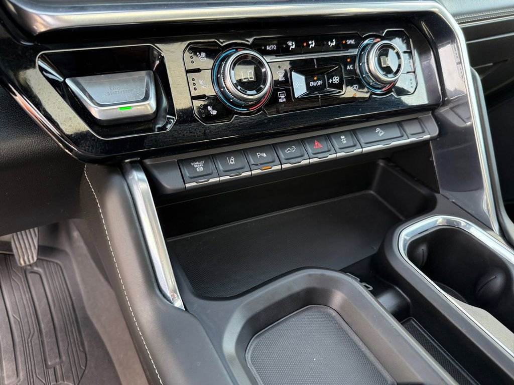 Certified 2024 GMC Sierra 2500 Denali Ultimate image 18