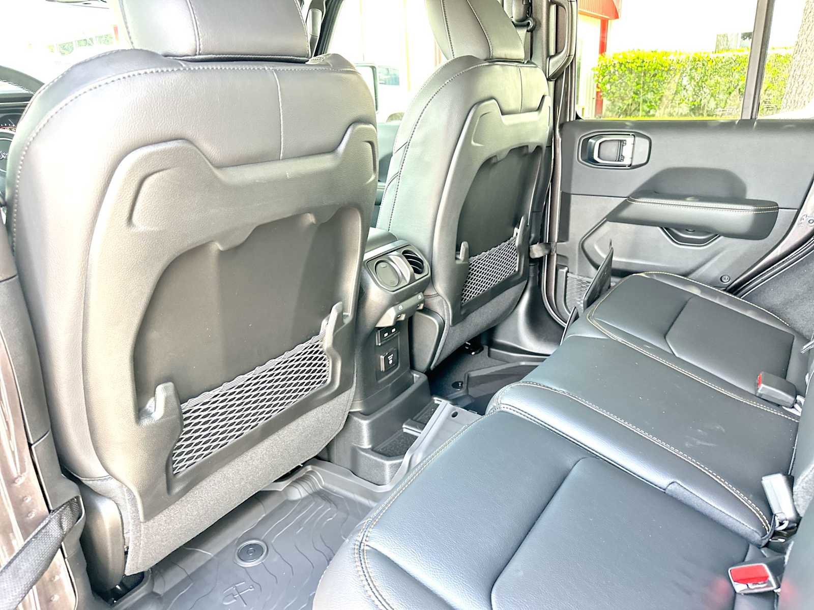New 2026 Jeep Wrangler Unlimited Sahara AWD/4WD image 23