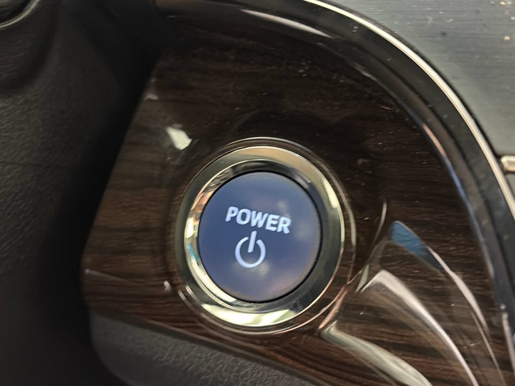Used 2014 Toyota Avalon XLE Touring FWD image 23