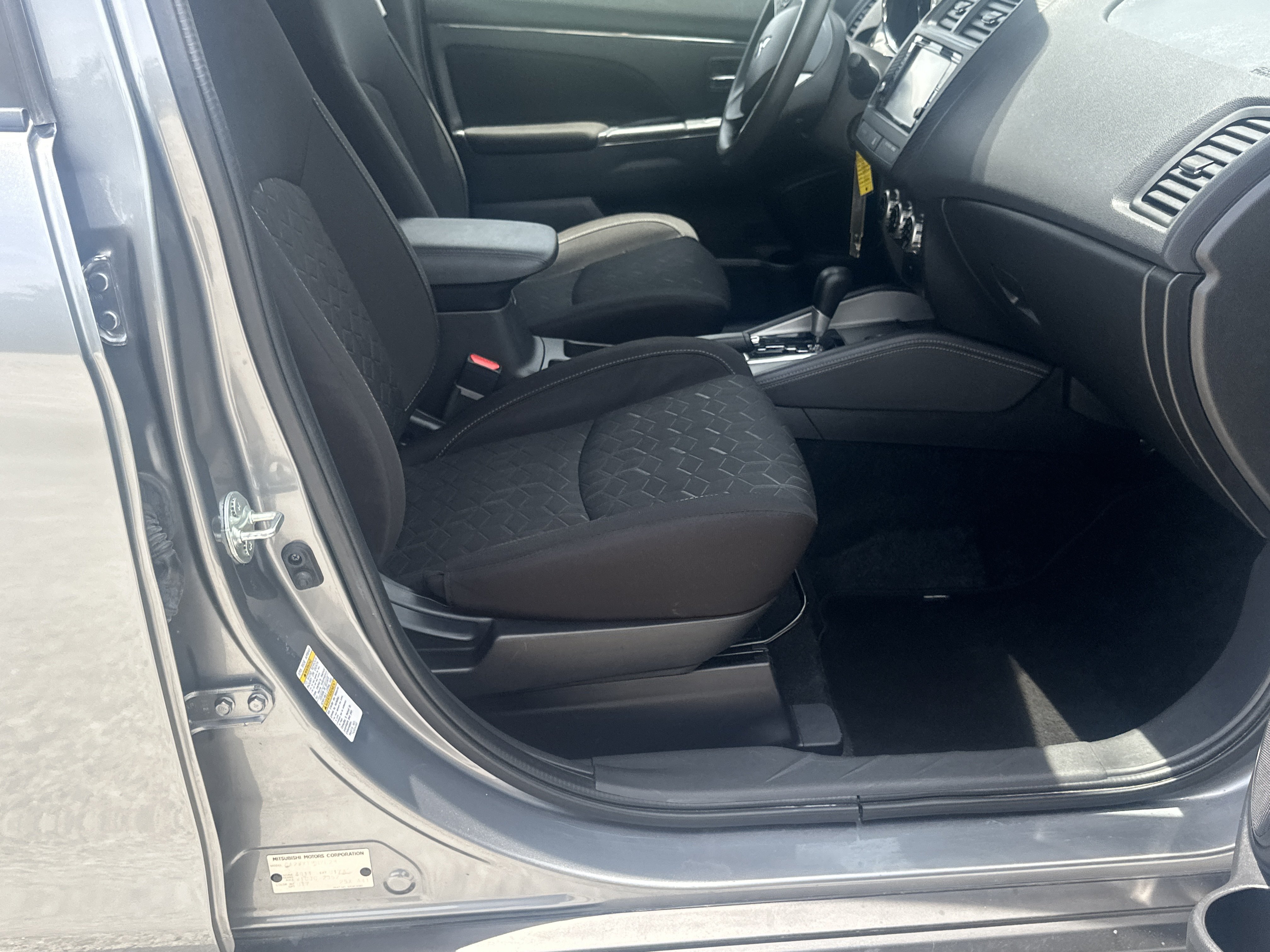 Used 2024 Mitsubishi Outlander Sport ES AWD/4WD image 13