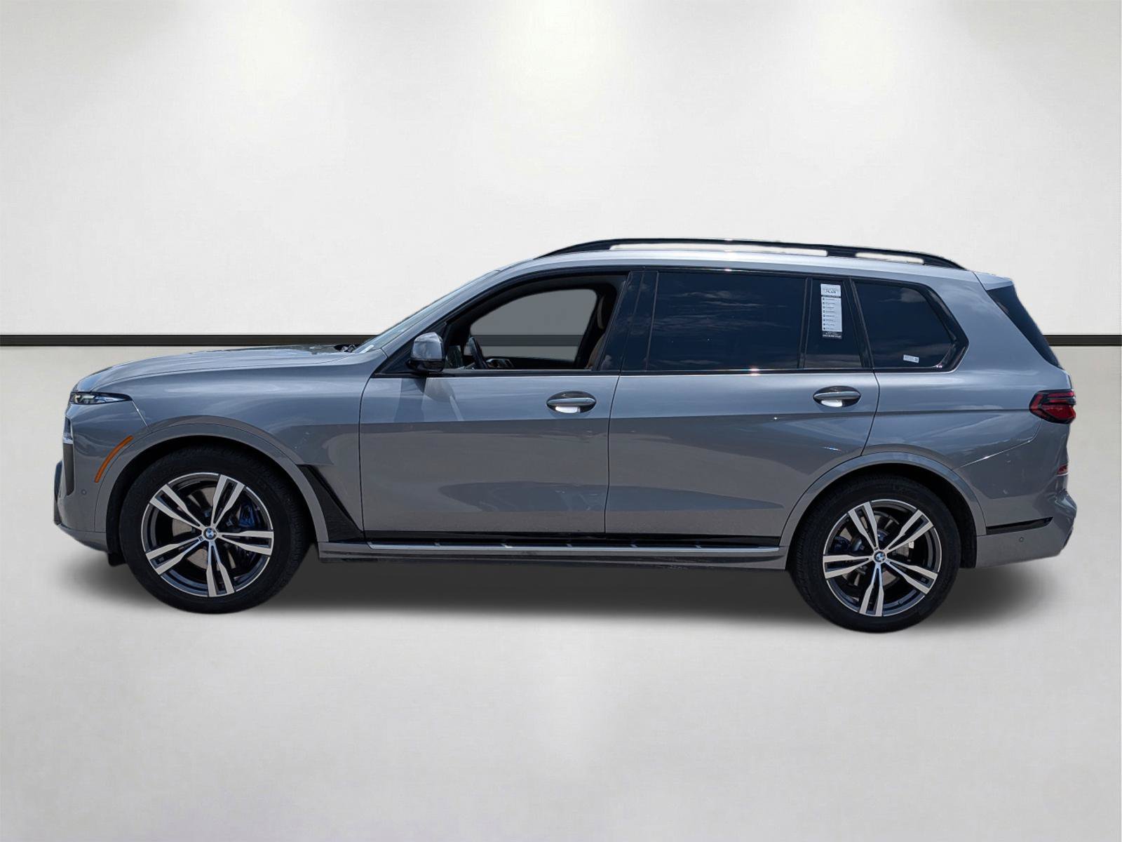 Used 2026 BMW X7 xDrive40i w/ M Sport Package AWD/4WD image 7