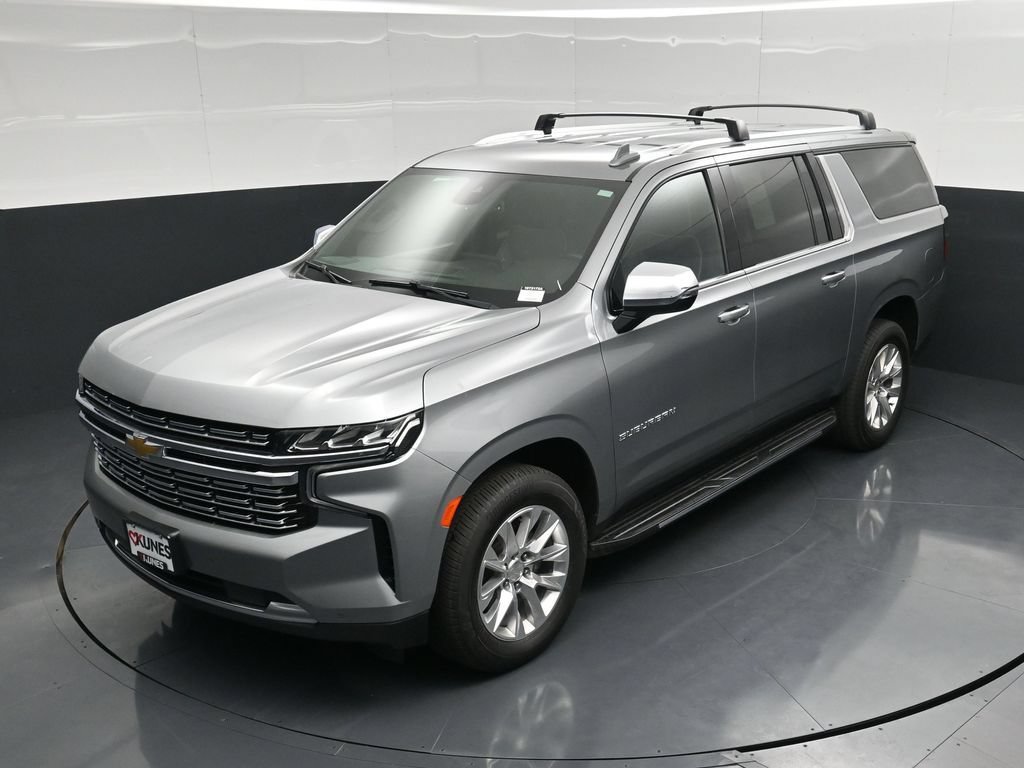 Used 2023 Chevrolet Suburban Premier AWD/4WD image 56