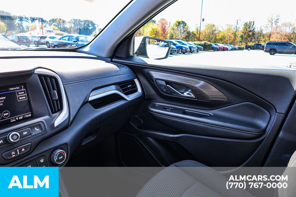 Used 2024 GMC Terrain SLE image 49