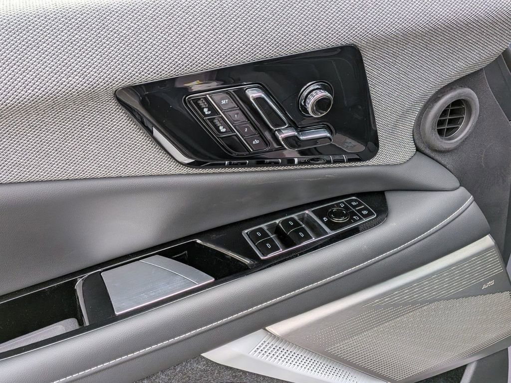 New 2026 Cadillac Optiq Luxury 1 RWD image 11