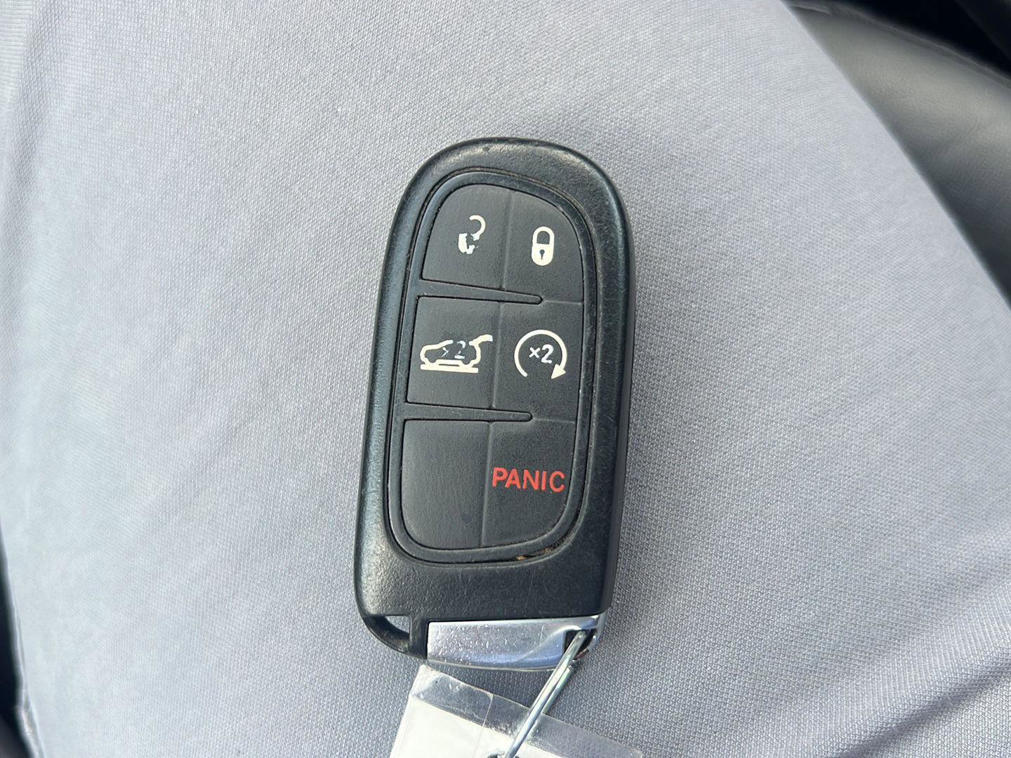 Used 2021 Jeep Cherokee Latitude Lux w/ Comfort/Convenience Group image 38