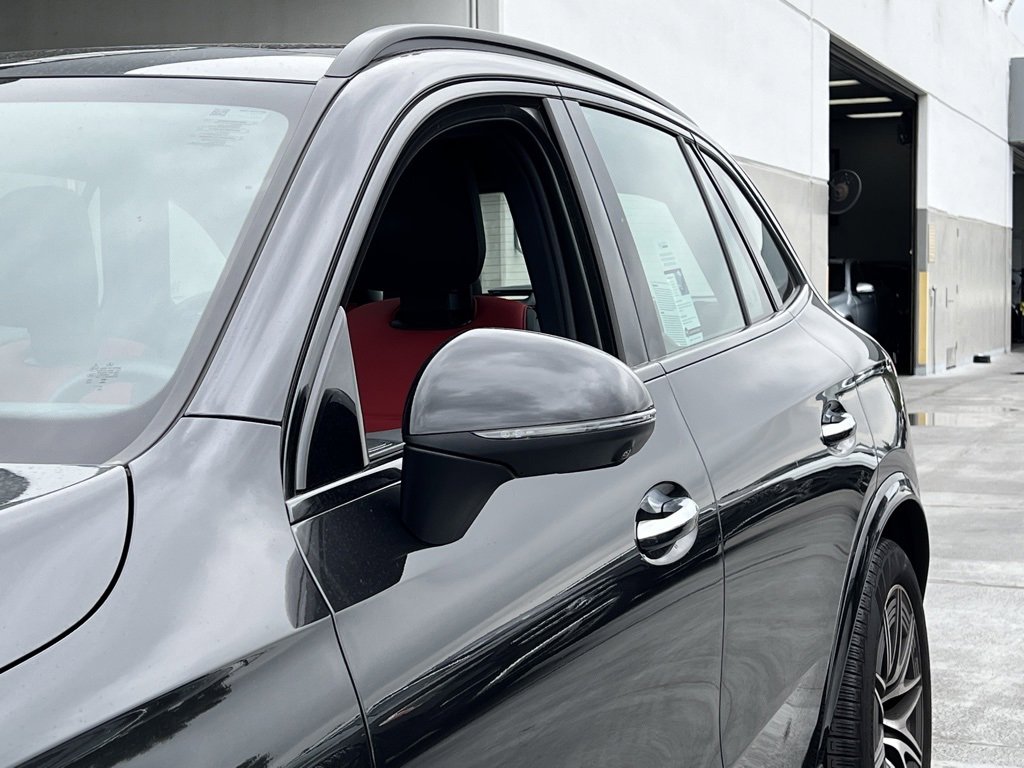 Used 2024 Mercedes-Benz GLC 43 AMG GLC 43 AMG image 9