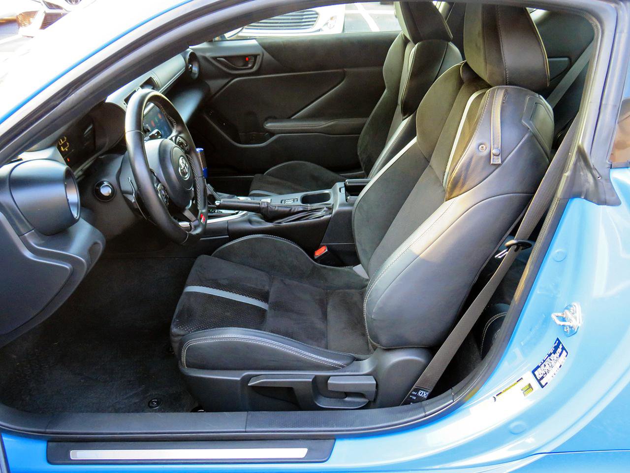 Used 2024 Toyota GR86 Premium image 13